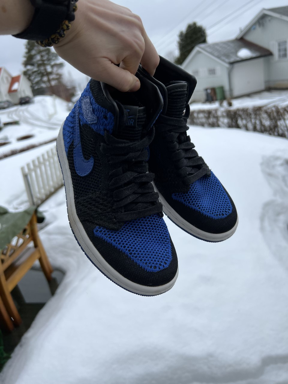 Aj1 flyknit royal best sale