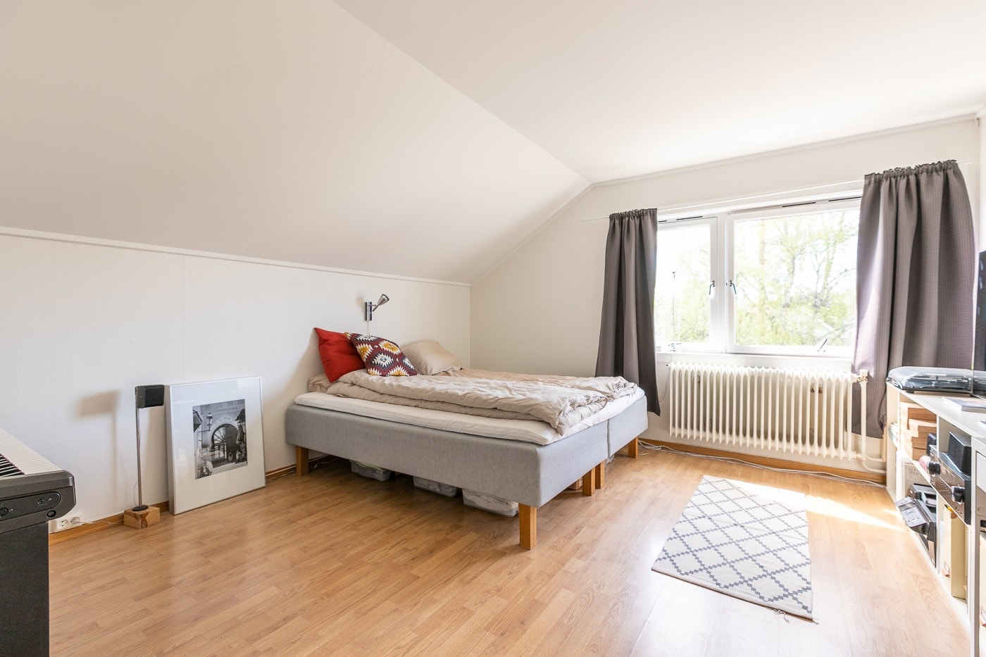 Stue/soverom Galleribilde