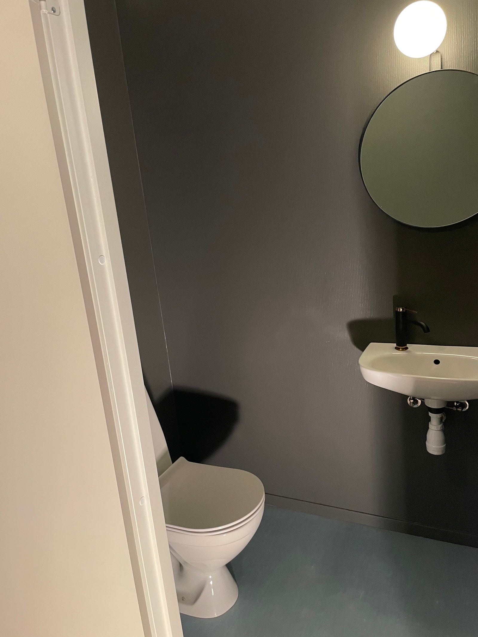 Wc Galleribilde
