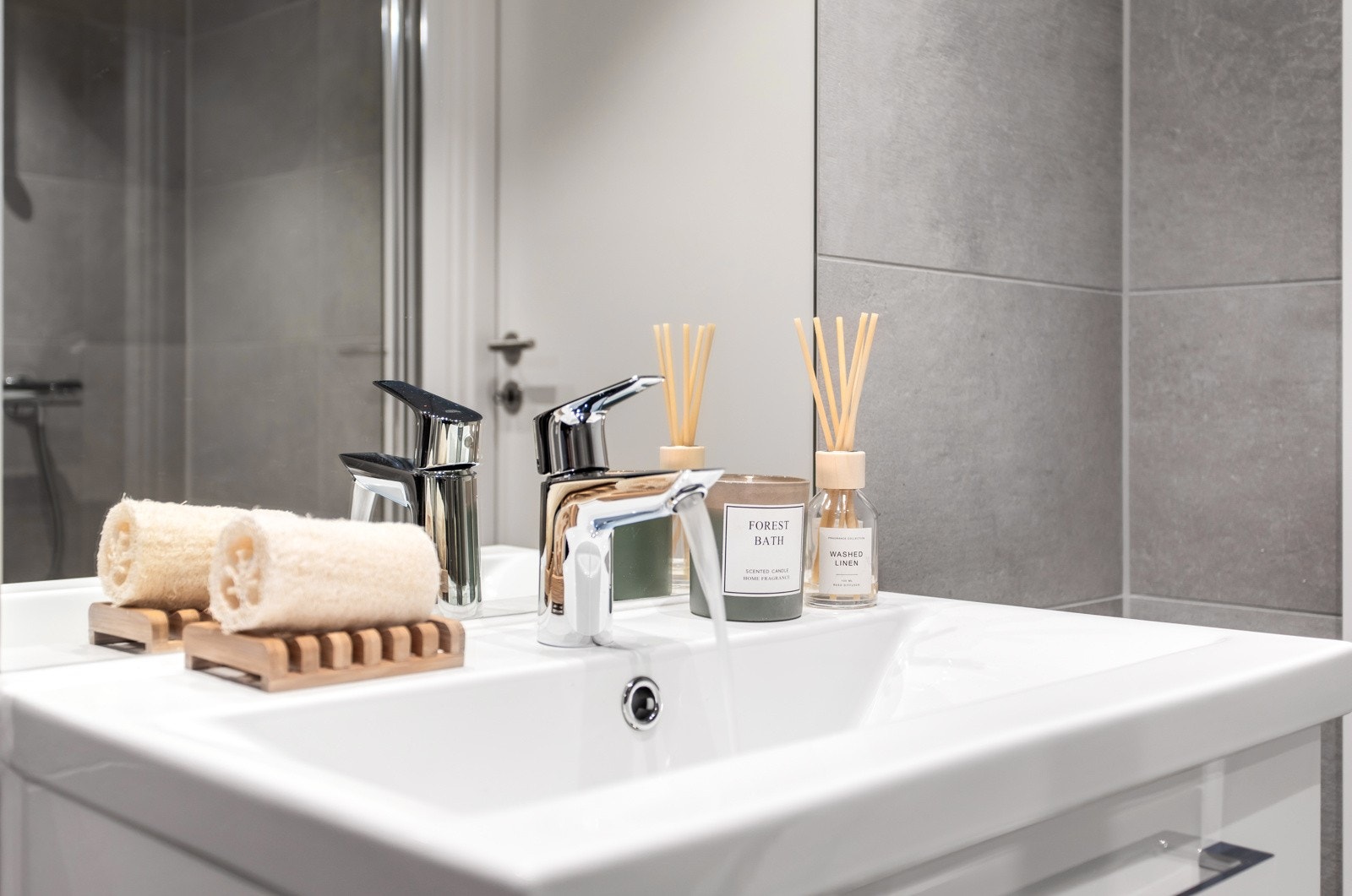 Leilighet 23 i bygg 2 er stylet og fotografert. Disse bildene er fra denne leiligheten og viser standardleveransen. Galleribilde