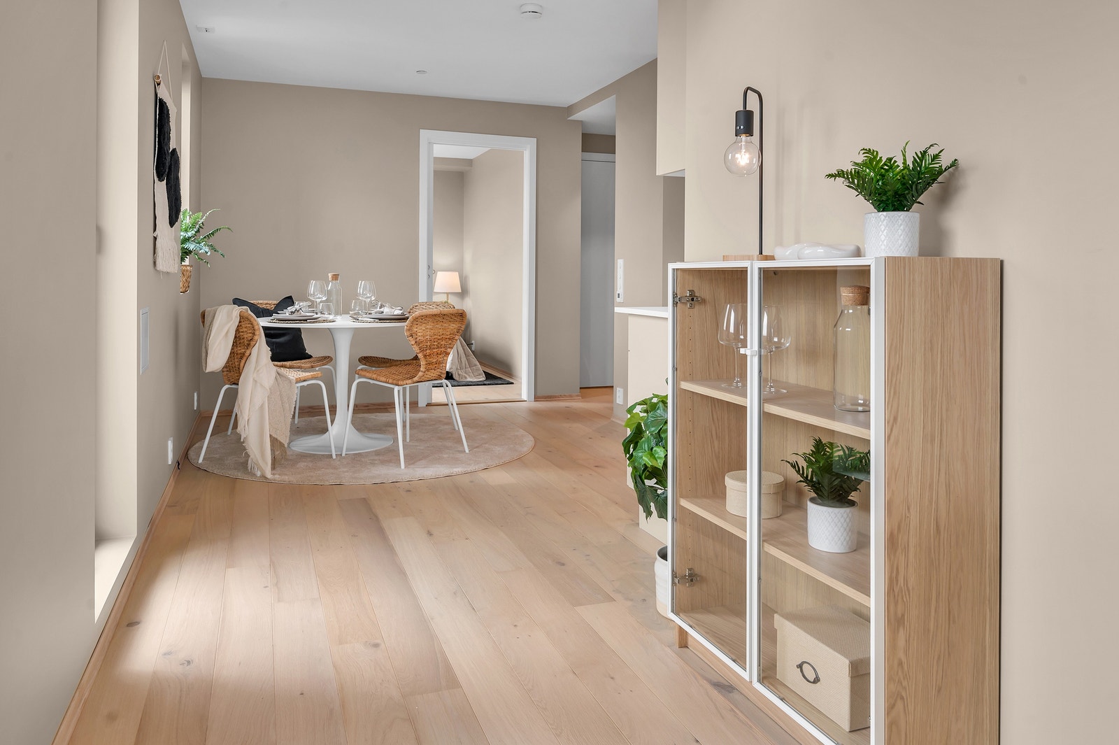 Hyggelig plass på kjøkkenet å invitere gjester til. Galleribilde