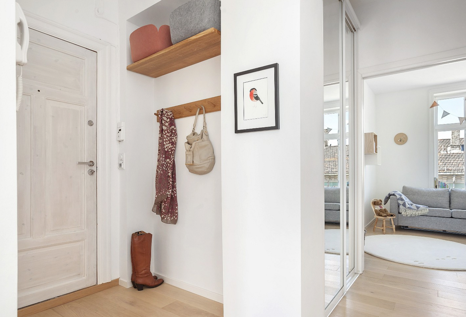 Romslig gang Galleribilde