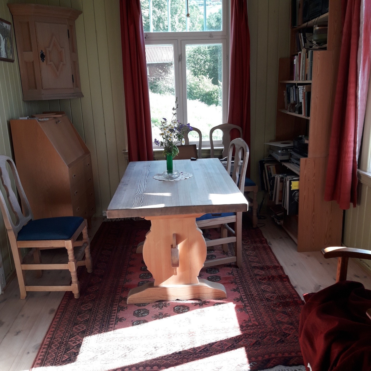 Stoge mot aust Galleribilde