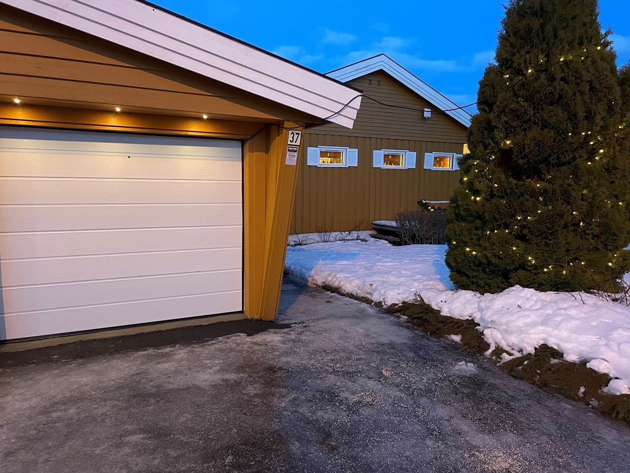 Vinter i Erik Werenskoldsveg 37 Galleribilde