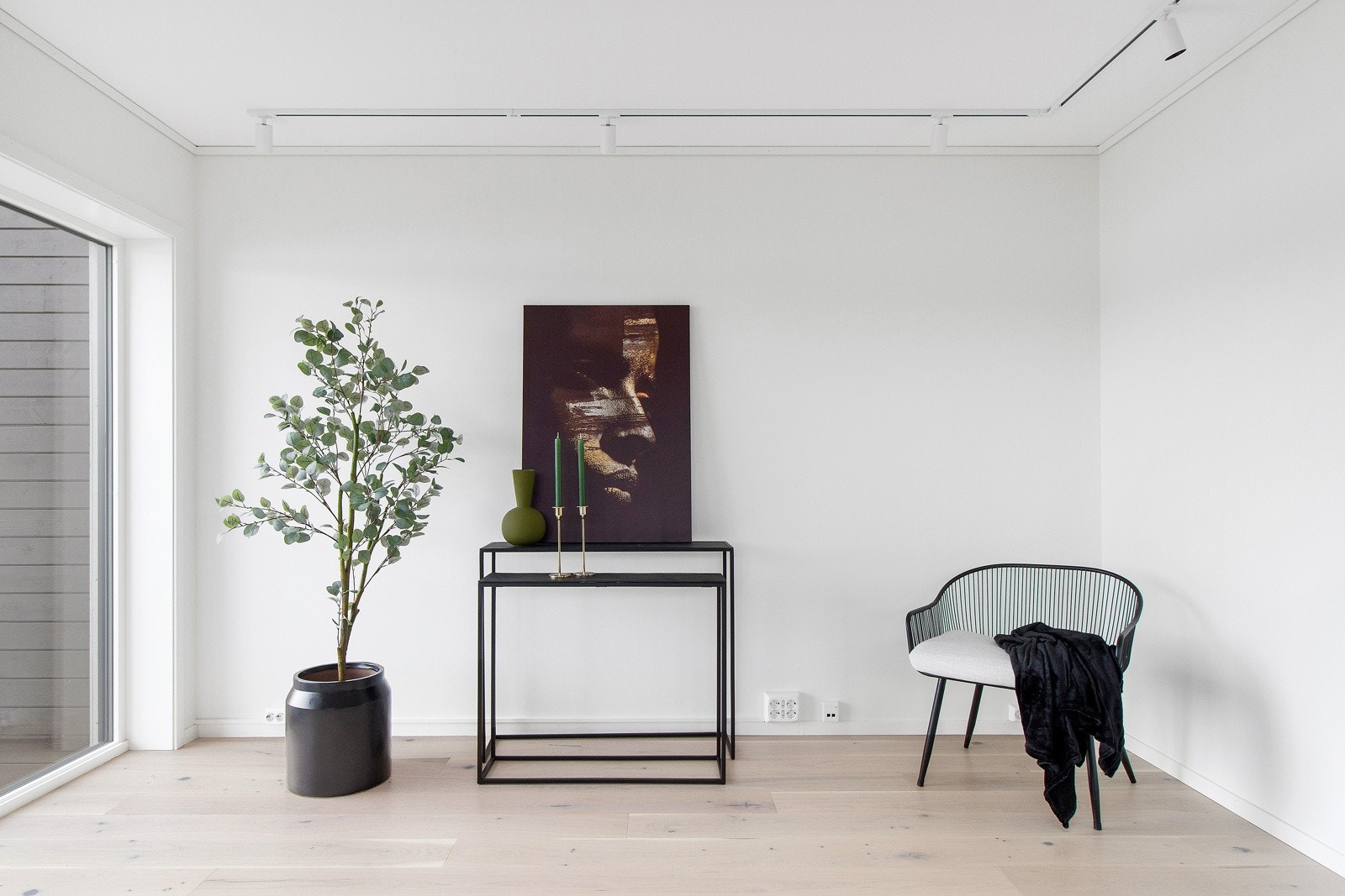 Stuen kan innredes med flere sittegrupper. Galleribilde