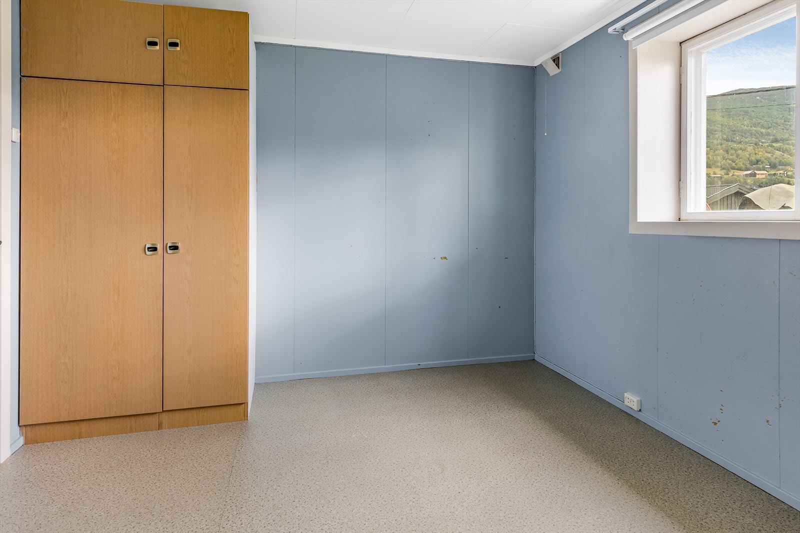 Soverom i hybeldel kjeller Galleribilde