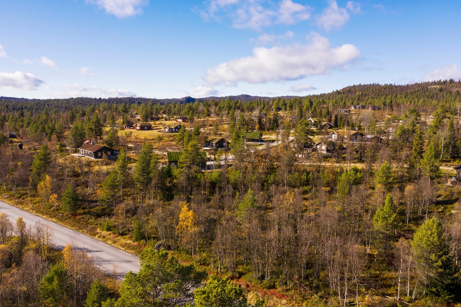Veletablert hytteområde med gode turmuligheter sommer og vinter Galleribilde