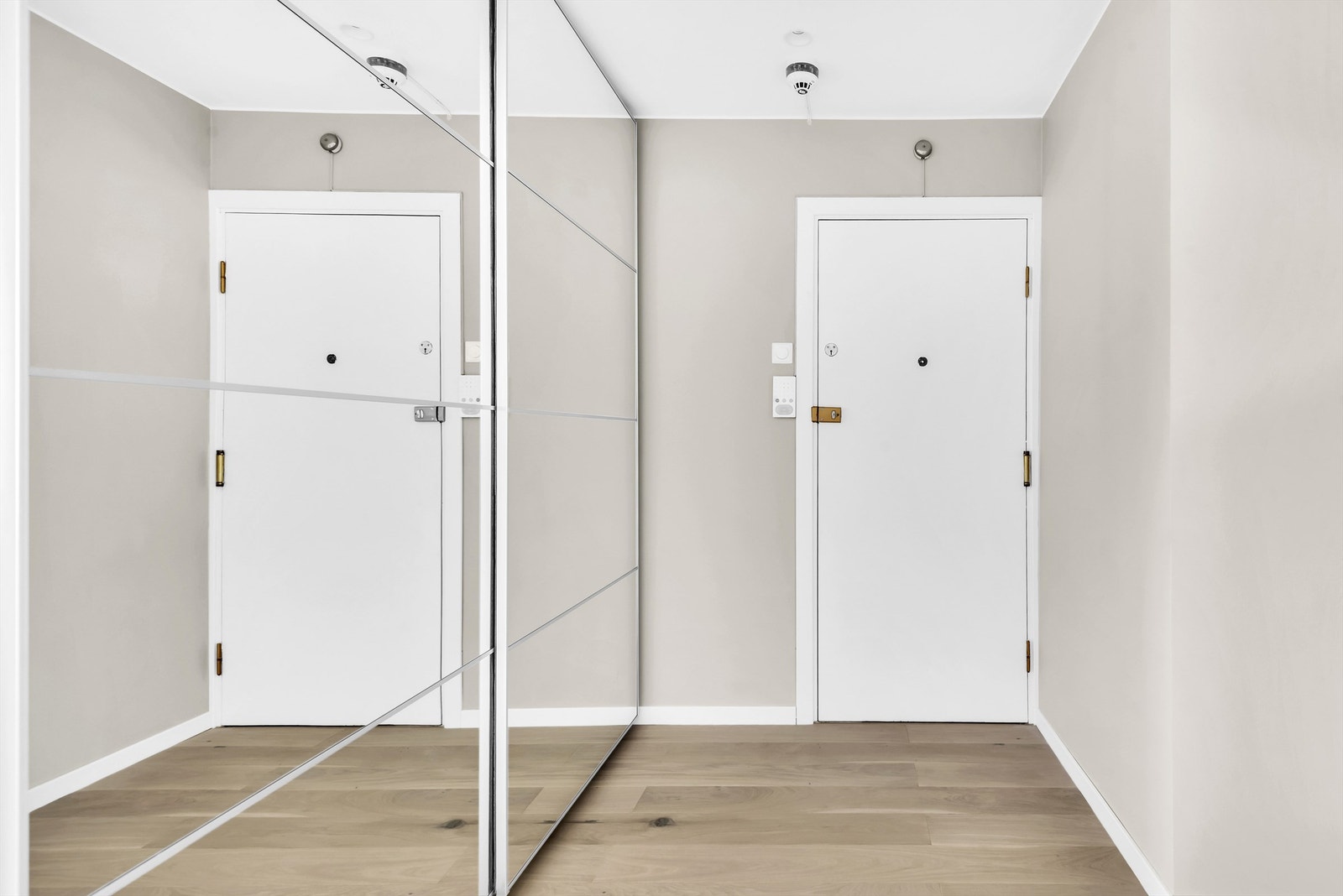 Det medfølger bod på 4 kvm i underetasjen. Det er også felles innvendig sykkelbod i 1. etasje Galleribilde