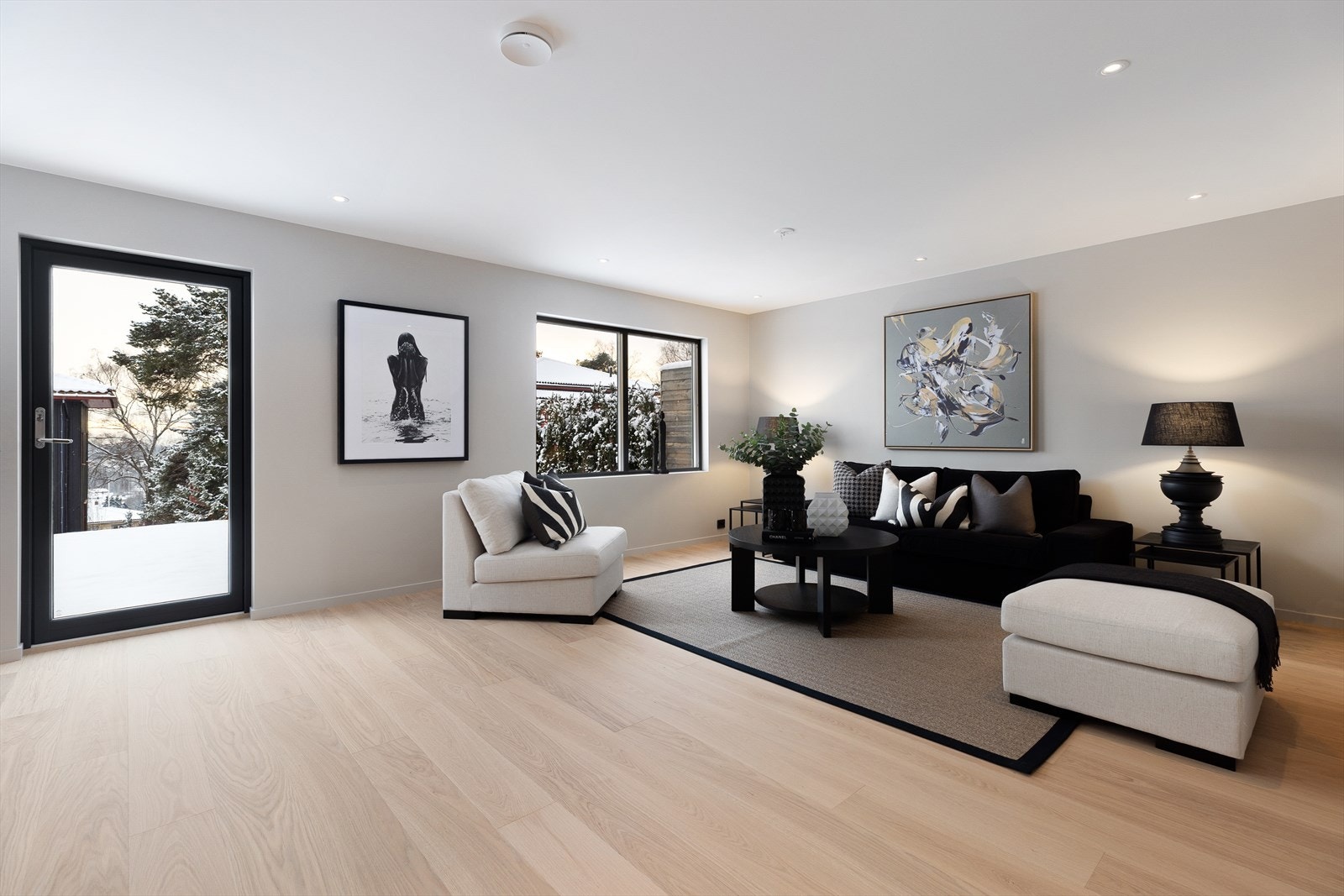 Stuen har mange bruksmuligheter, men er et perfekt rom for familiens barn og ungdom. Galleribilde