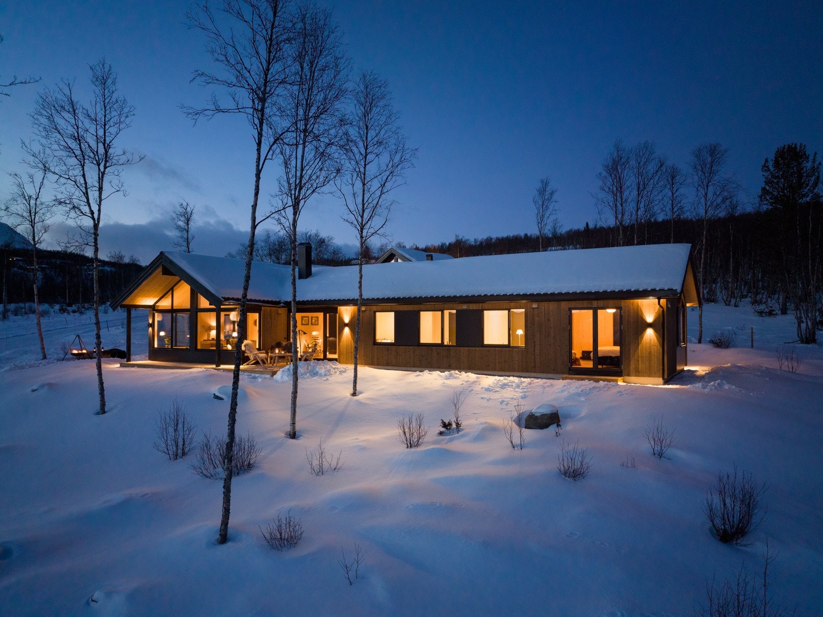 Hytten er tegnet av GeiloArk og oppført av Øen Hyttebygg AS Galleribilde