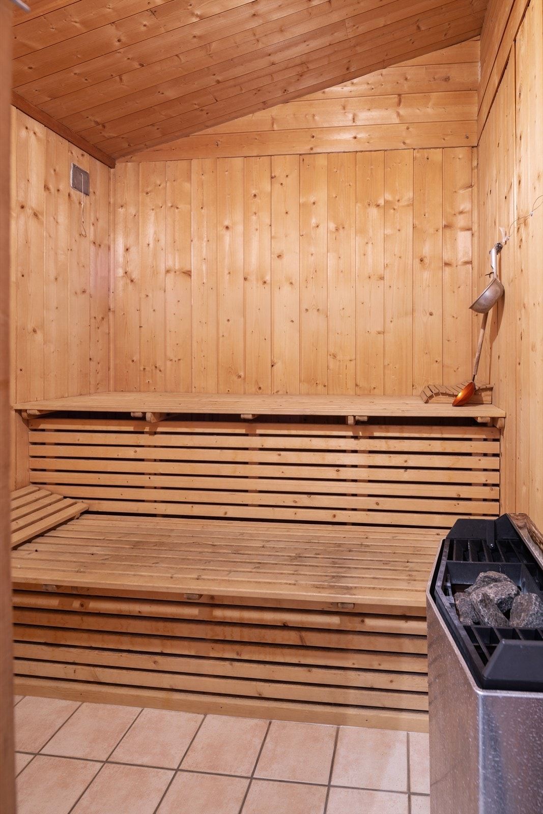 Badstua frister til avslapning etter en lang dag ute i fjellet Galleribilde