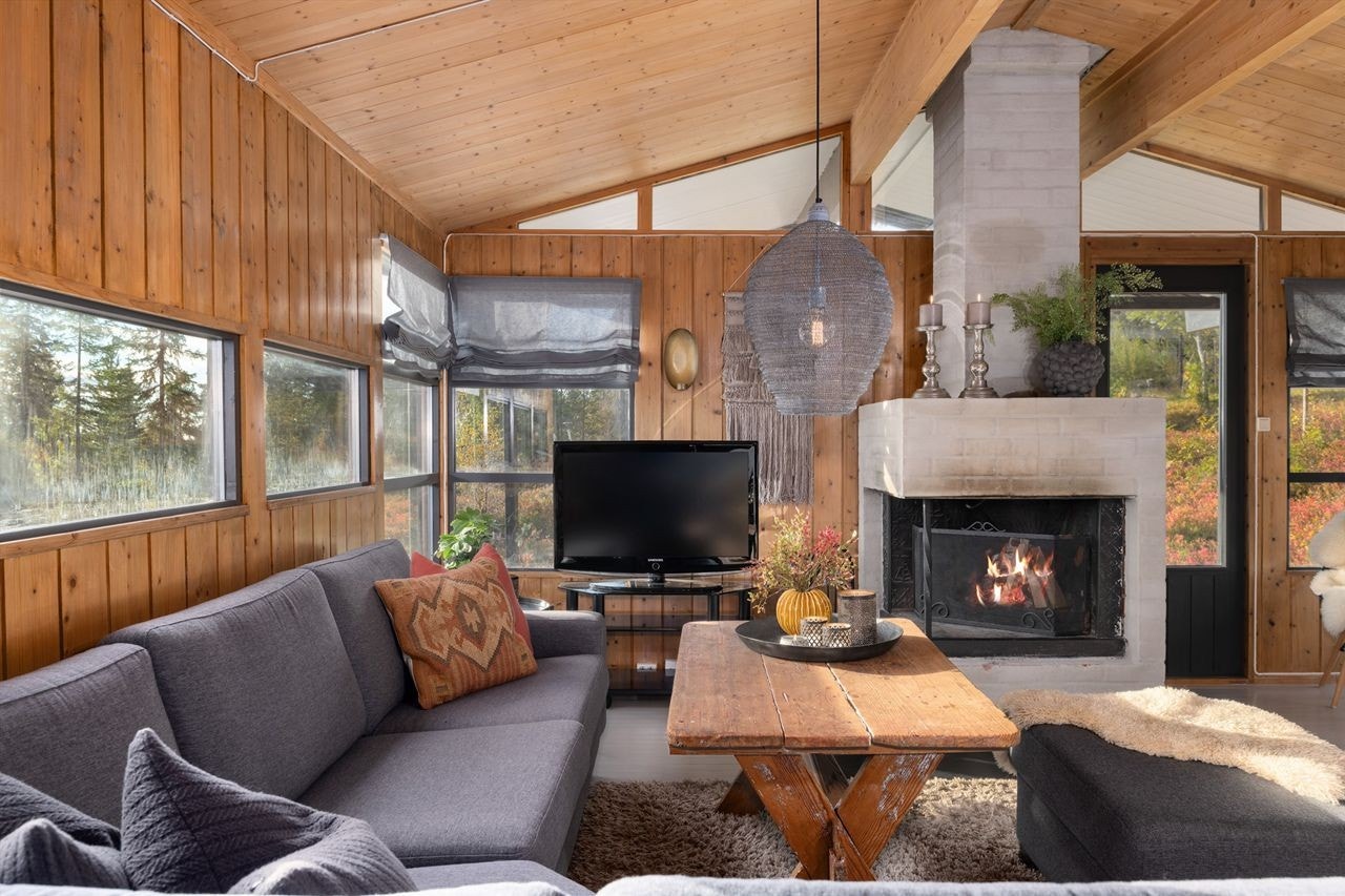 Plass for sofahjørne og spisemøblement Galleribilde