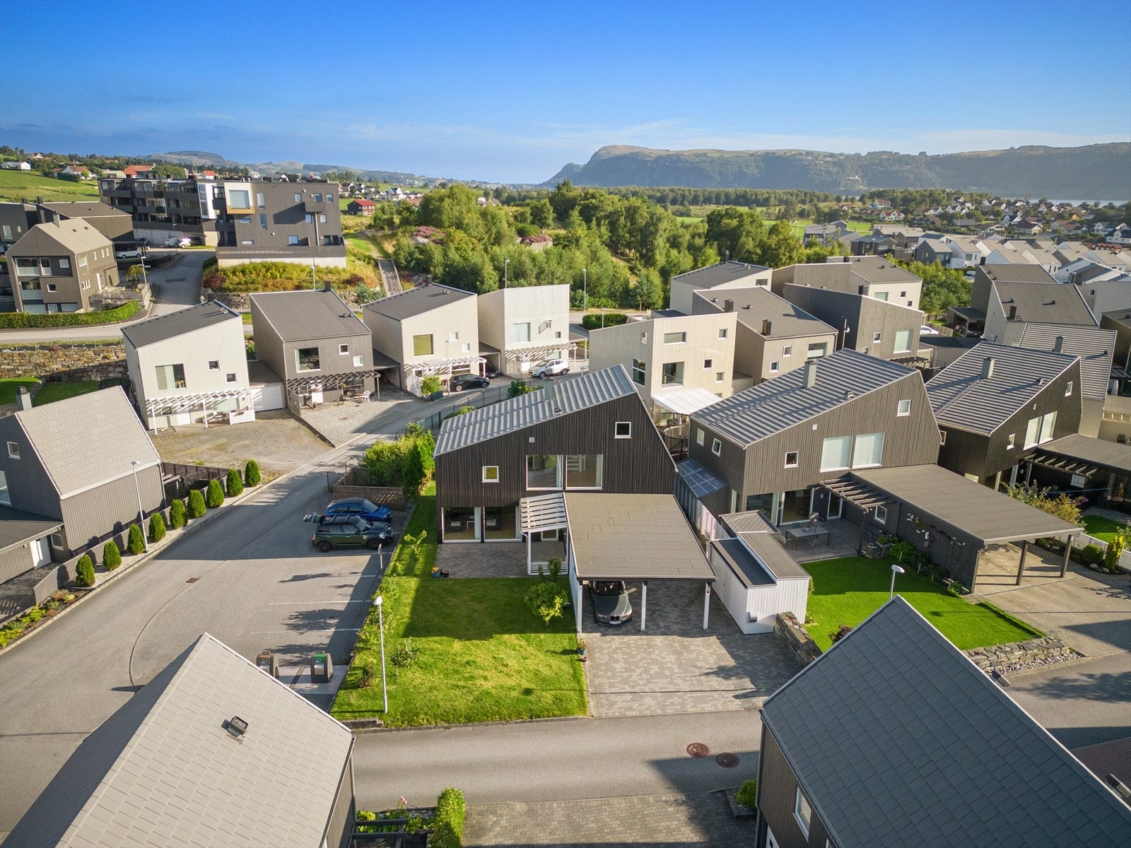 Moderne boliger med kjekke, gode løsninger Galleribilde