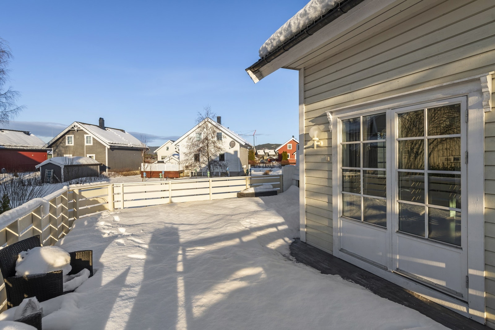 God plass til flere sittegrupper og hyggelige sammenkomster Galleribilde