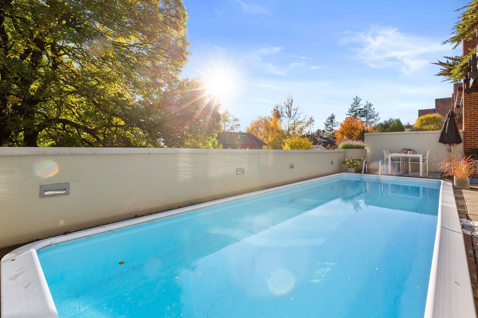 Som prikken over i`en får du et eget svømmebasseng på ca 20 kvm. Galleribilde