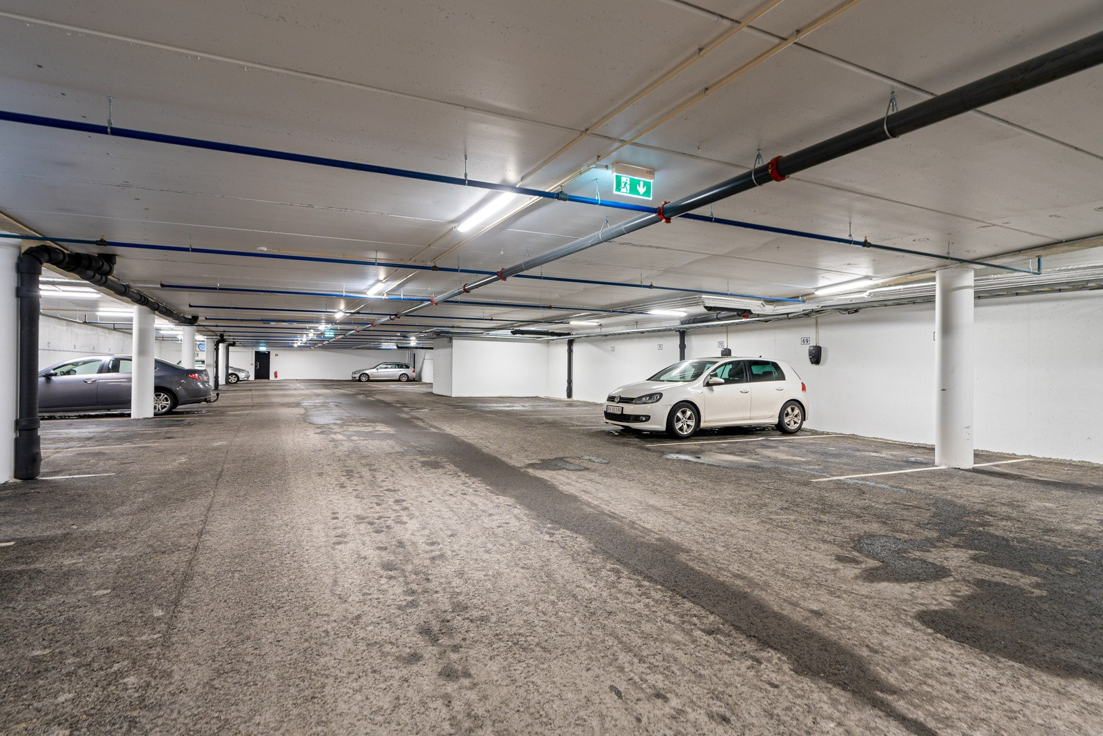 Parkeringsplass nr. 71 i felles garasjeanlegg