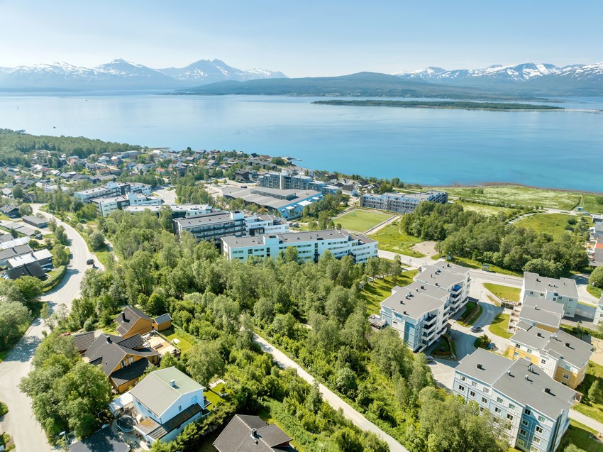 Fagereng er kjent for svært gode sol- og utsiktsforhold og trygge bovilkår.
