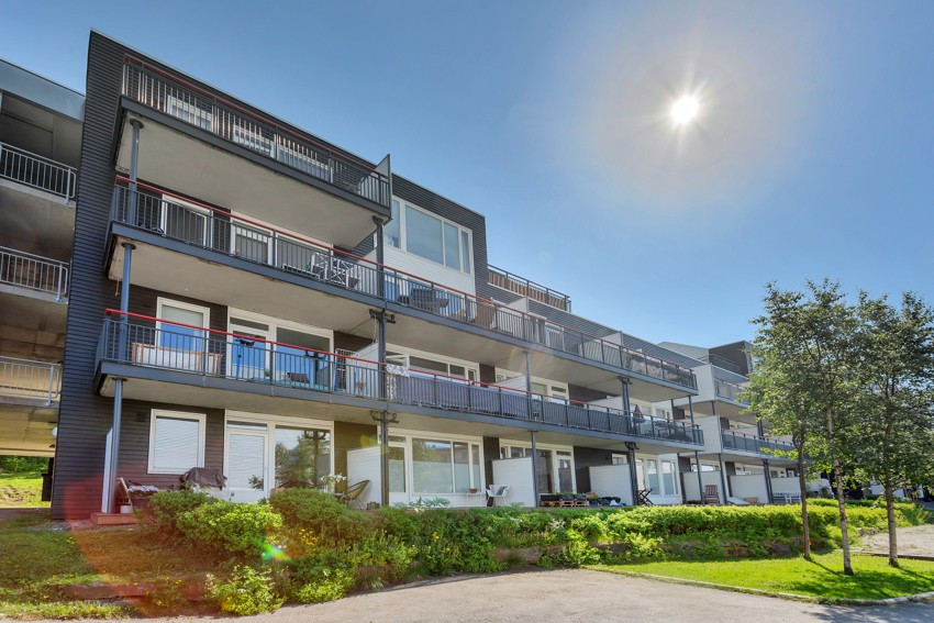 Fagereng er et svært populært område med gode solforhold og nærhet til skole, barnehage, dagligvare, treningssenter og flotte turområder!