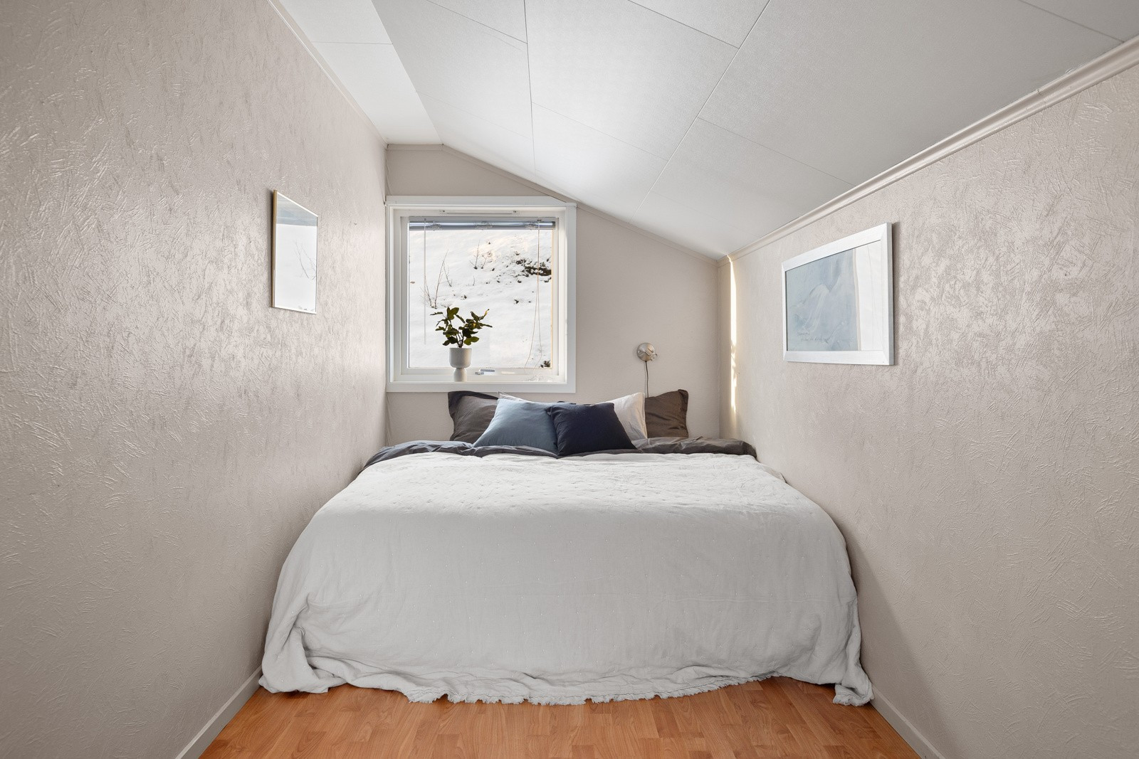 På soverommet er det også mulighet for å innrede med seng
