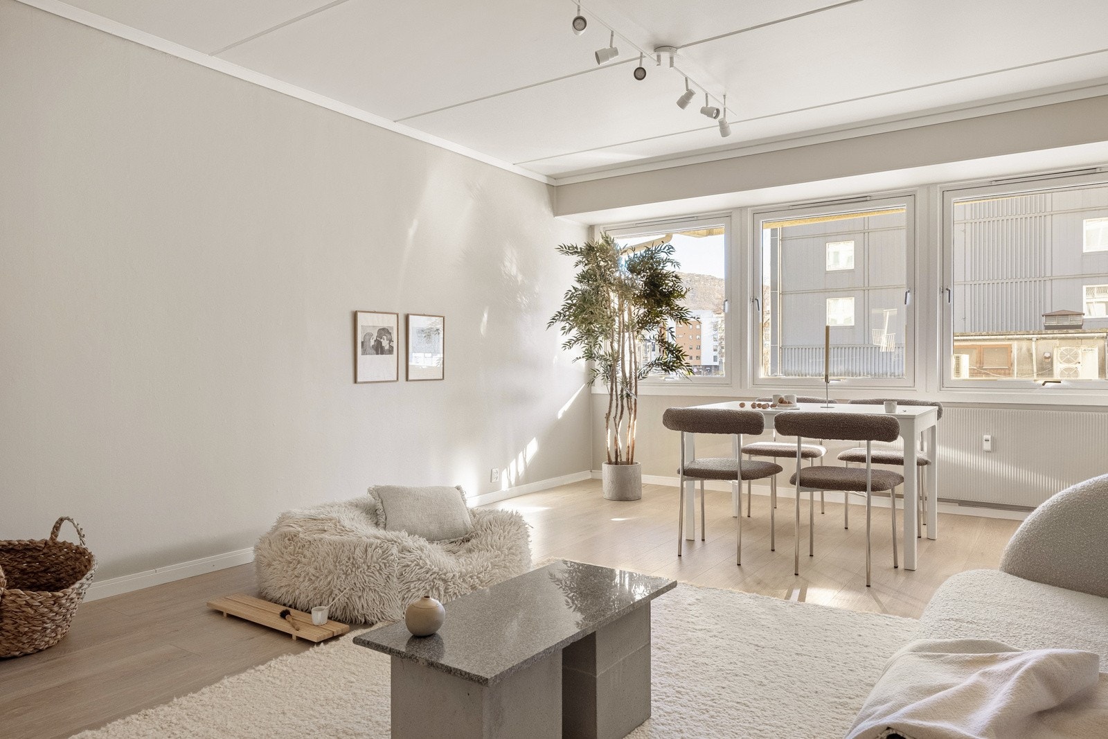 Solheimsgaten 72 presenteres av EIE eiendomsmegling v/Sebastian Eide. Galleribilde