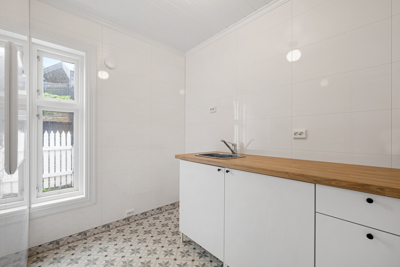 Vaskerom Galleribilde