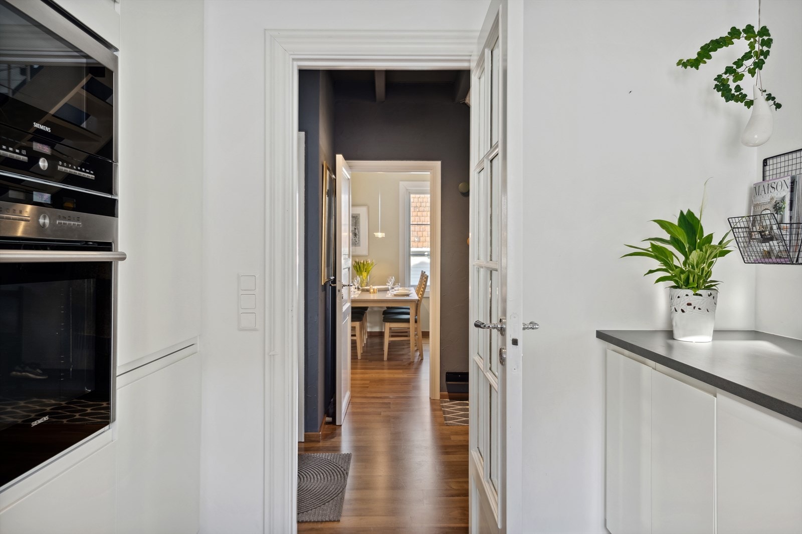 Kjøkken er adskilt fra stuen. Galleribilde