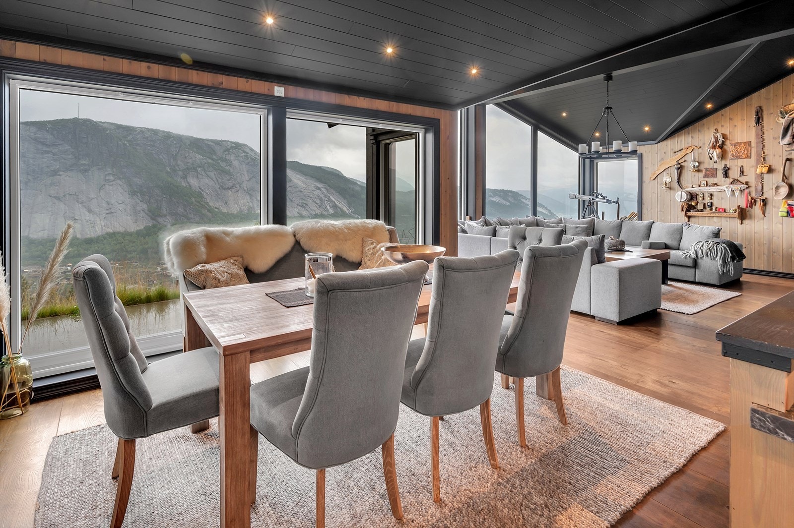 Stue/kjøkken Galleribilde