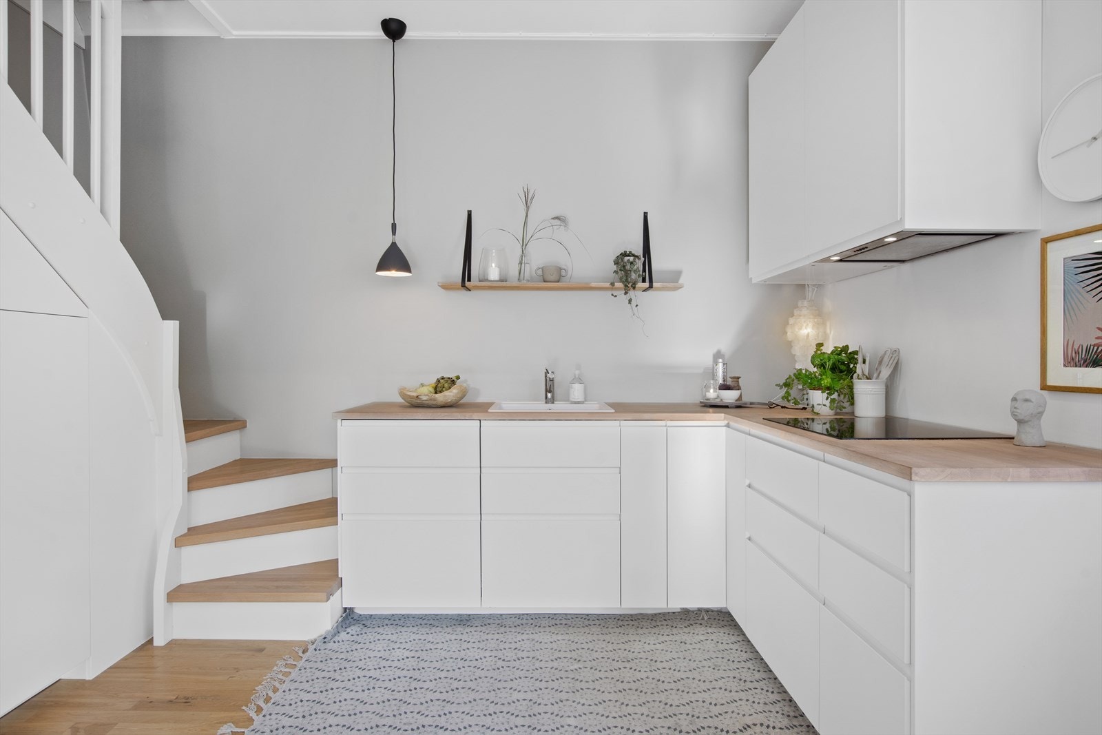 Kjøkkenet ble pusset opp i 2017. Galleribilde