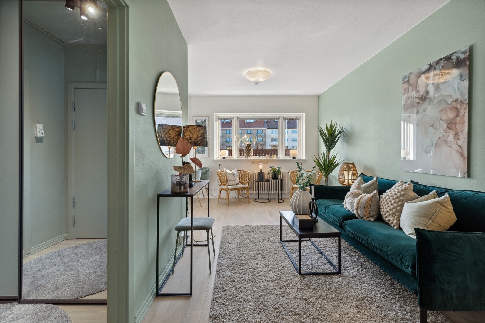 Leiligheten er god og varm om vinteren, og fyring og varmtvann er inkludert Galleribilde