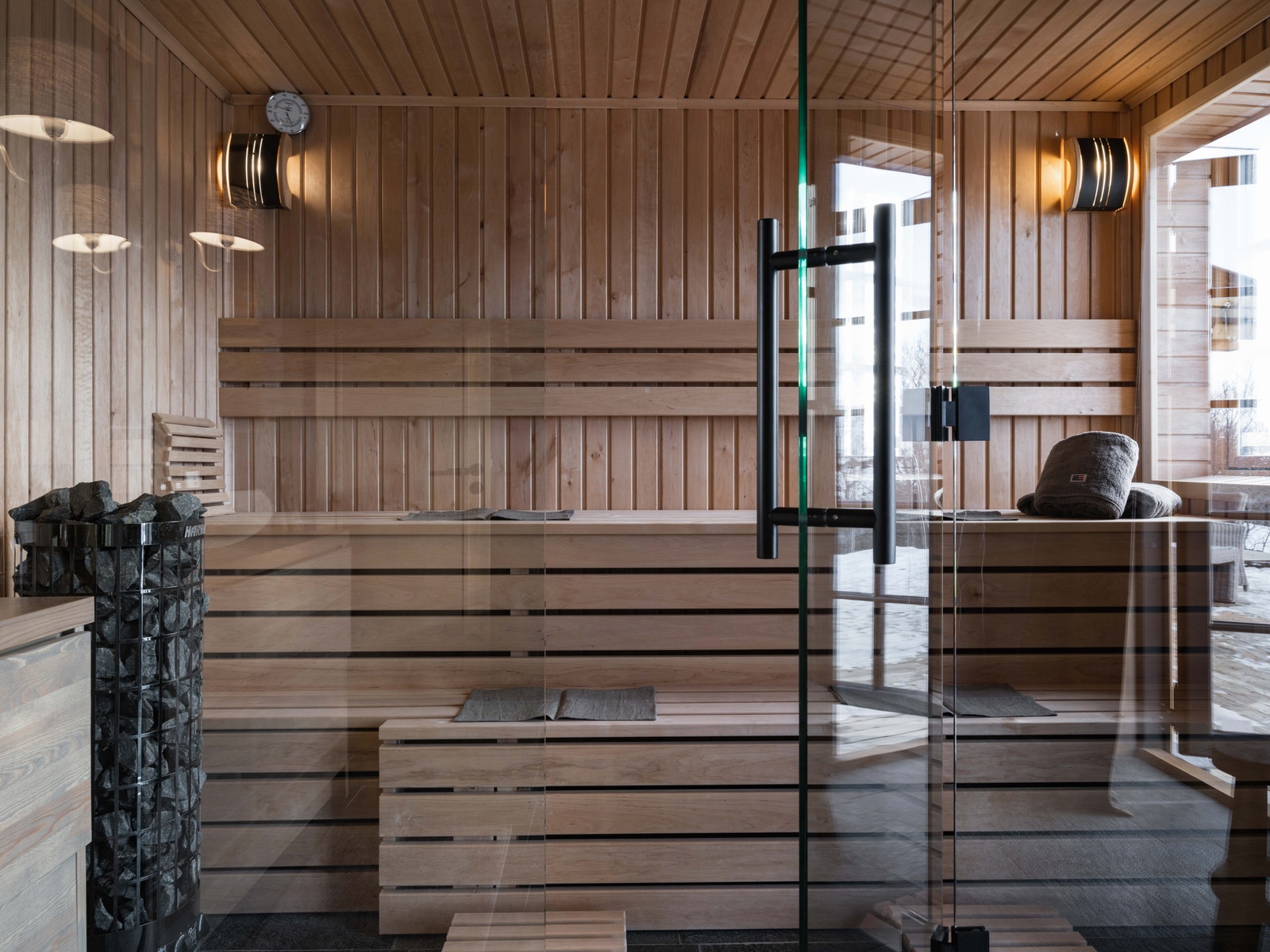 Stor bastu som rymmer många Galleribilde