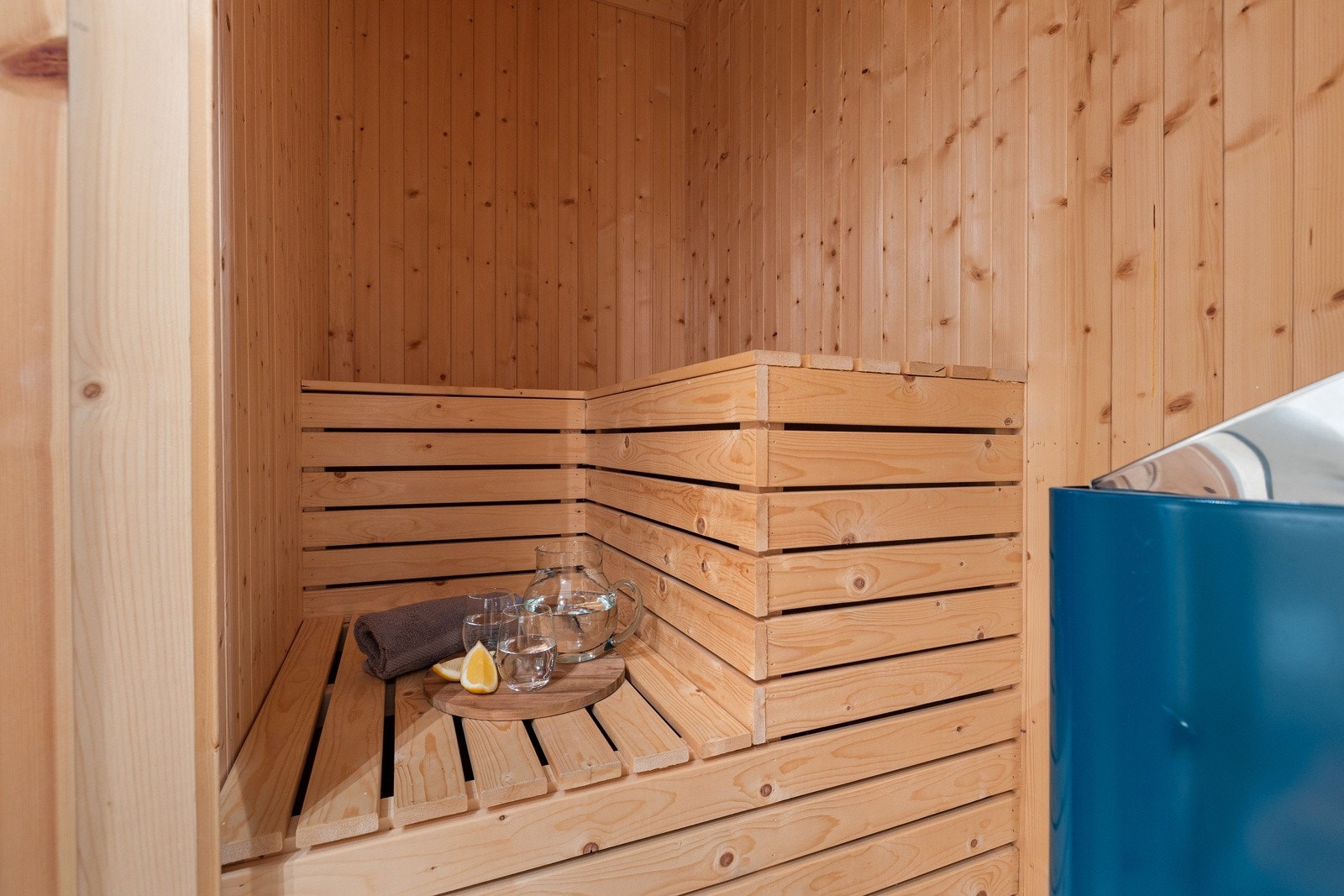 Deilig badstue i tilknytning til badet i 1. etasje i hovedhytta. Galleribilde