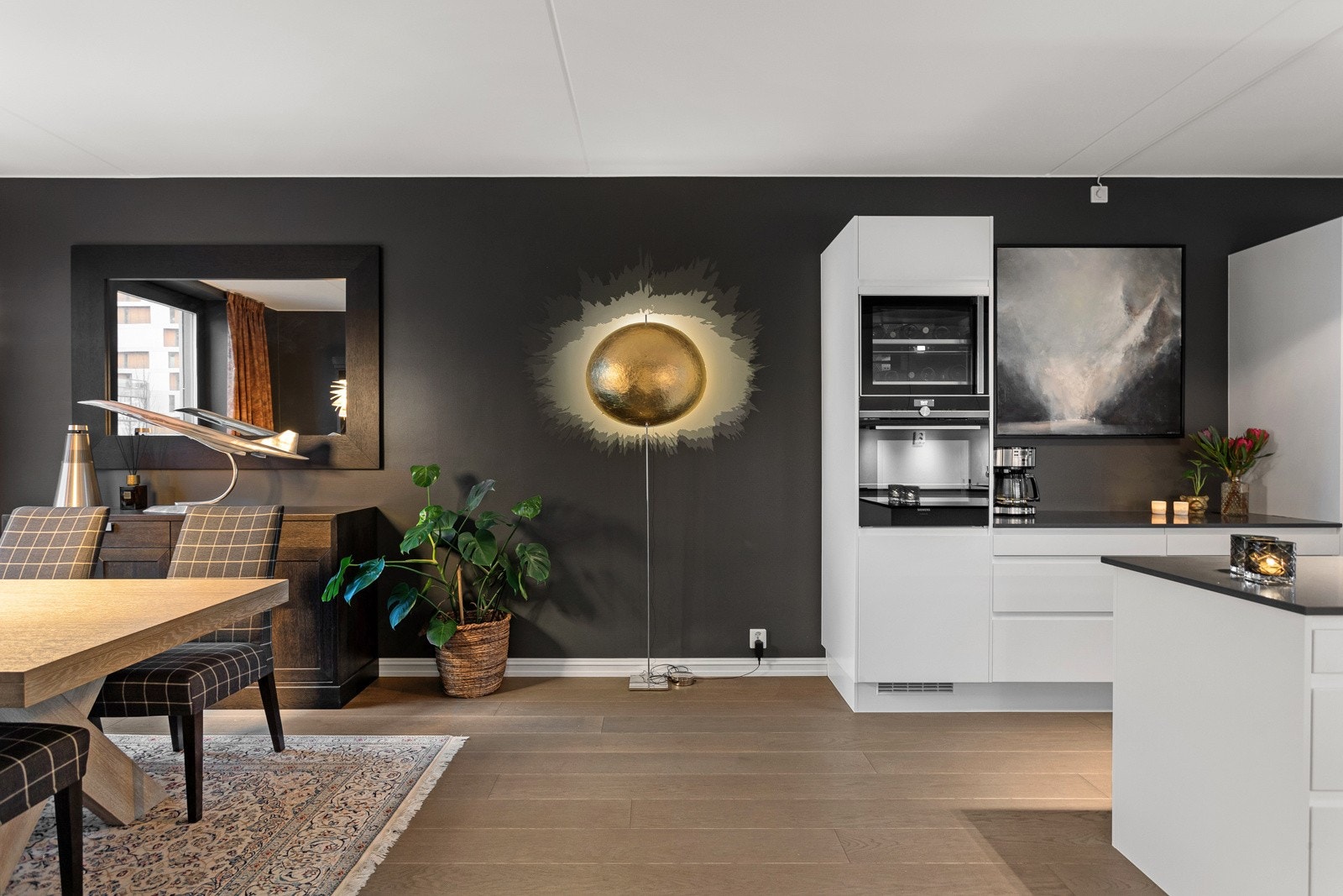 Dersom det er behov for et tredje soverom kan dette enkelt etableres her om ønskelig. Galleribilde