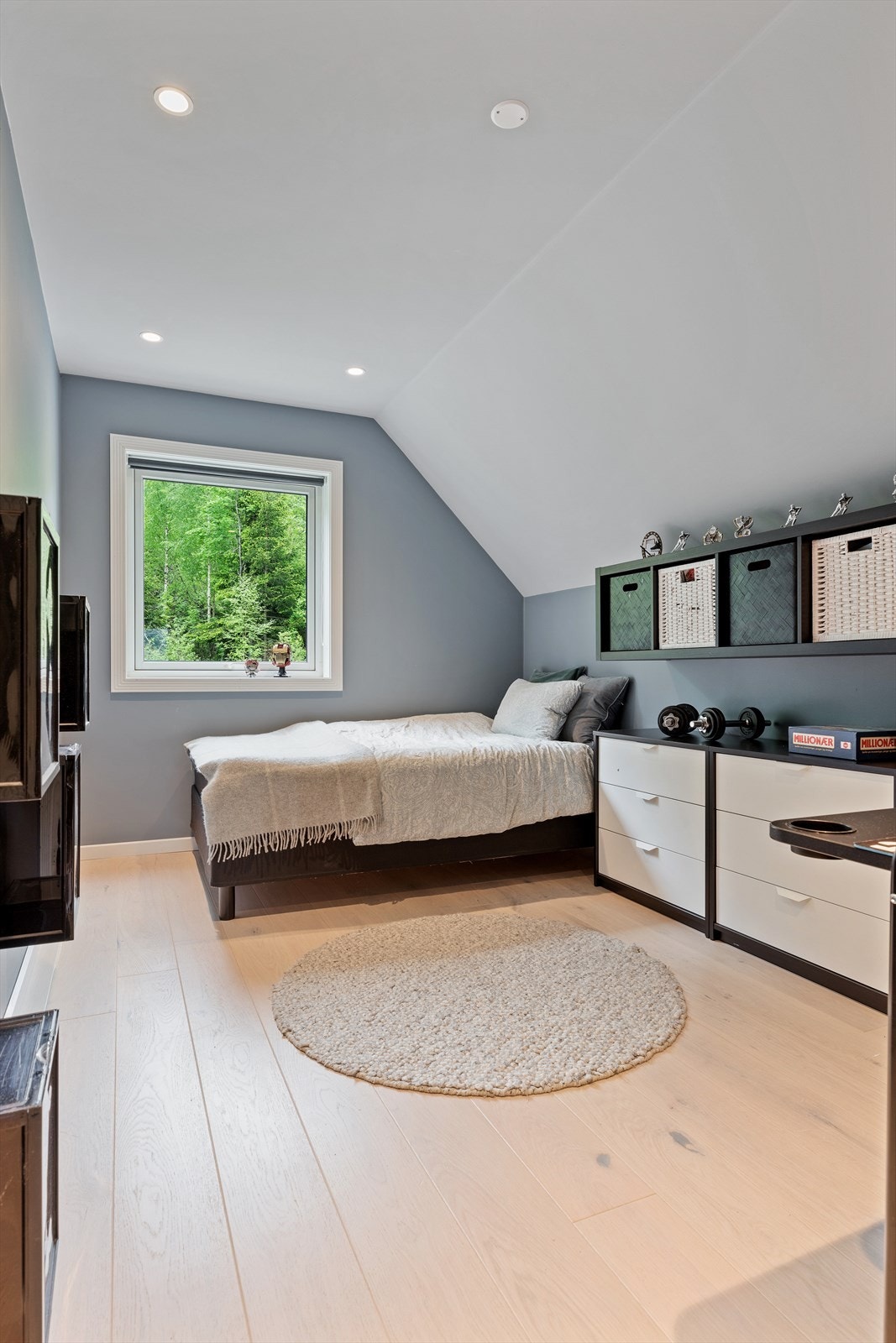 Boligen har fire soverom - tre av disse ligger i andre etasje. Galleribilde