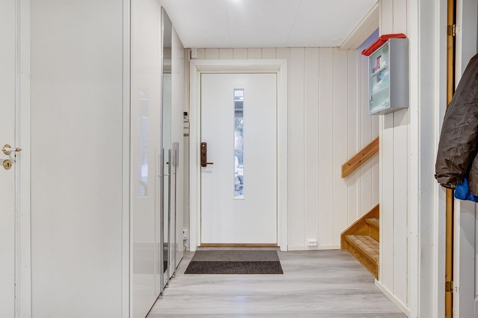 Entre hovedetasje. Galleribilde