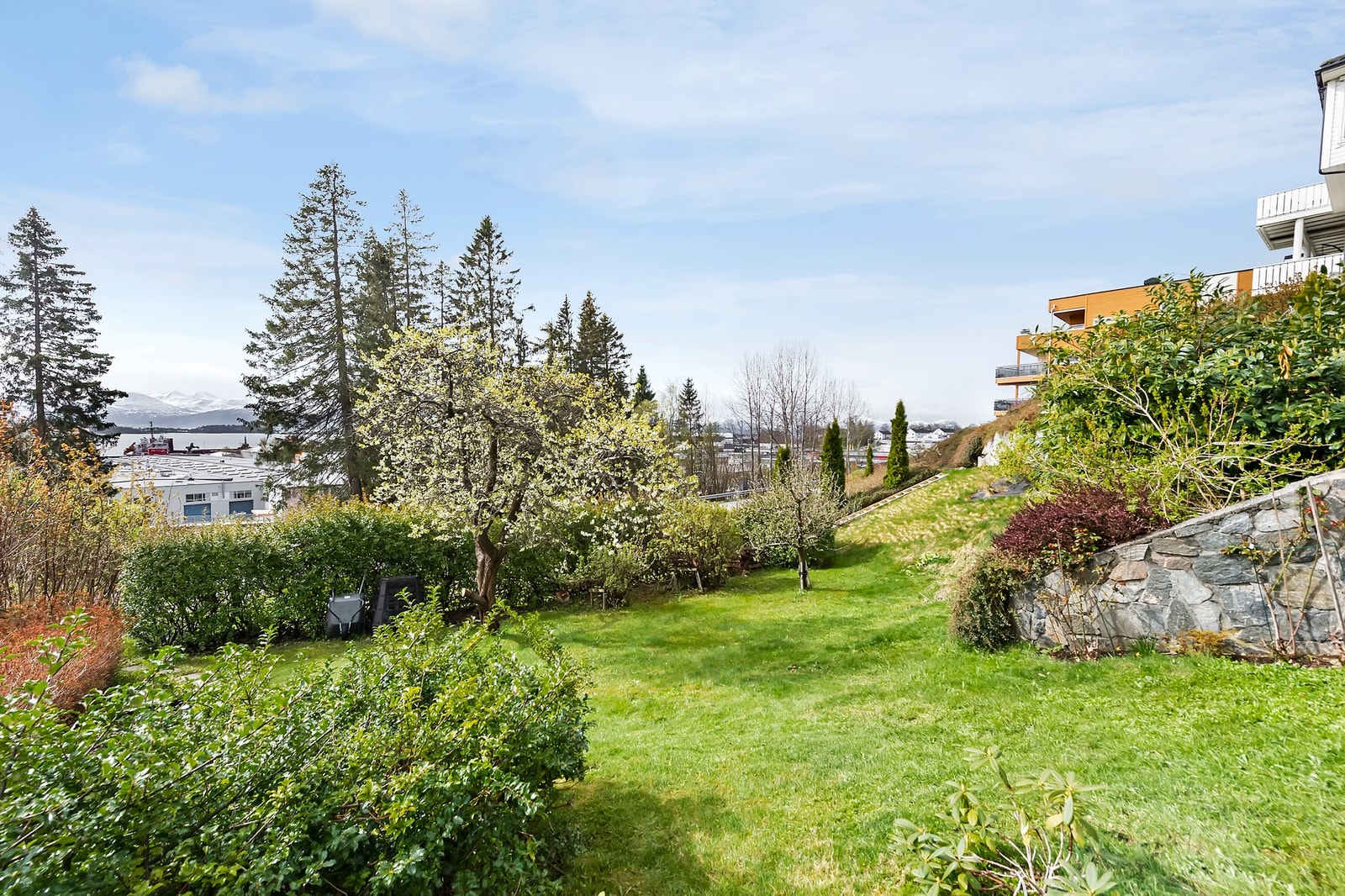 Husk å melde deg på visning! Galleribilde