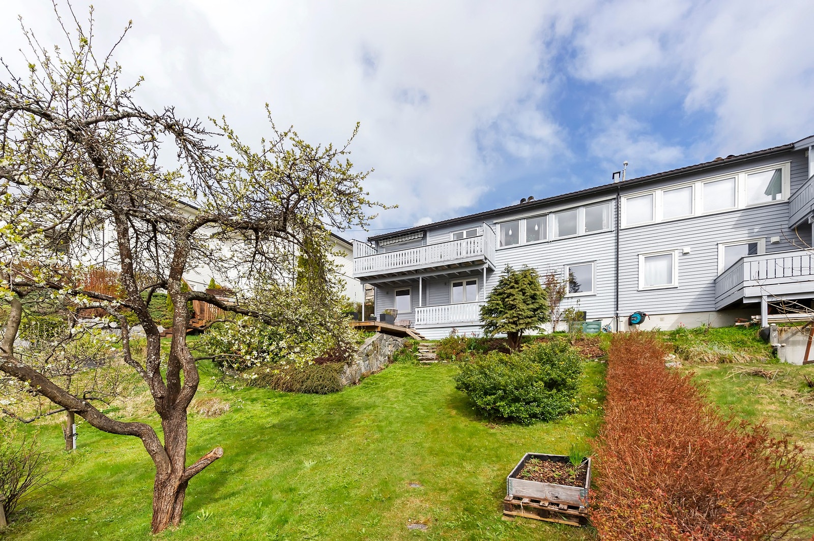 Vertikaldelt tomannsbolig i et rolig og barnevennlig område øst for Molde sentrum Galleribilde