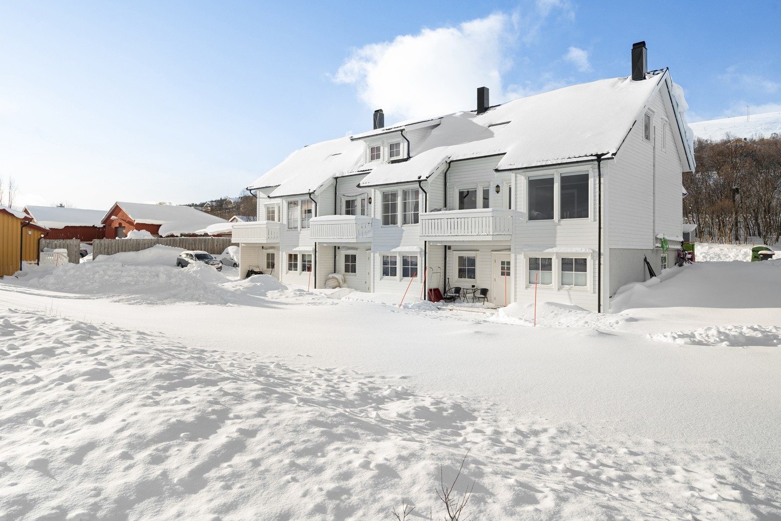 Velkommen til Slettavegen 28A - Presentert av Sne eiendomsmegling v/Jonas Bergersen!