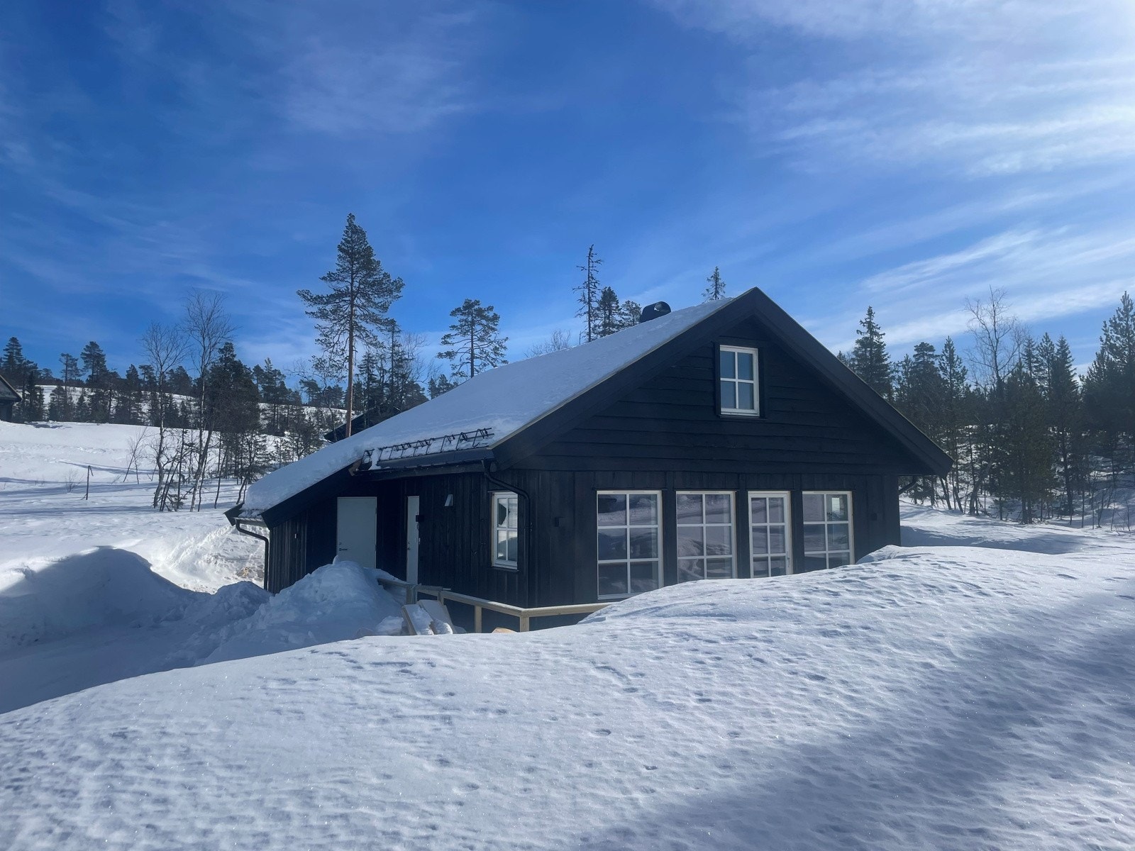Nøkkelferdig hytte ved overlevering. Galleribilde