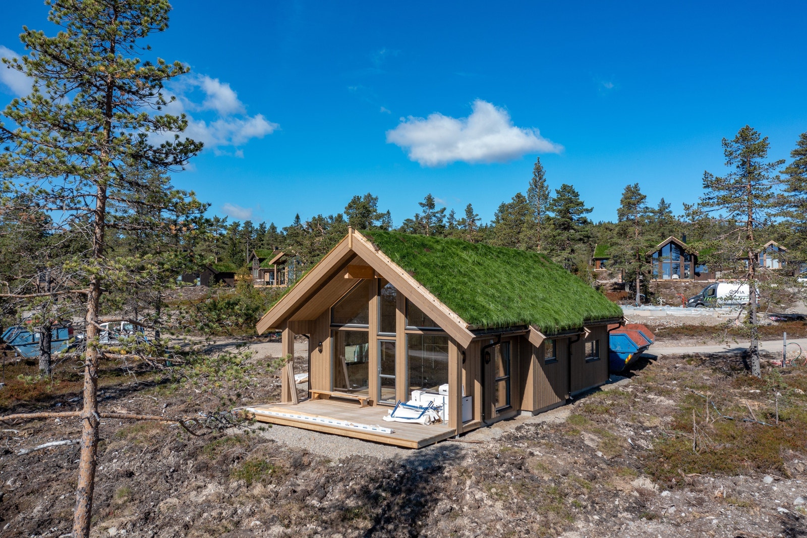 Aasebu. Hytte for salg med rask overtakelse. Galleribilde