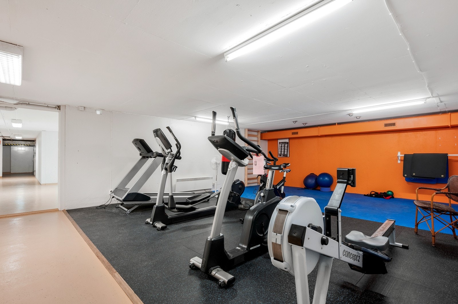 Fri adgang til borettslagets treningsrom som er godt utstyrt med diverse treningsapparater. Galleribilde