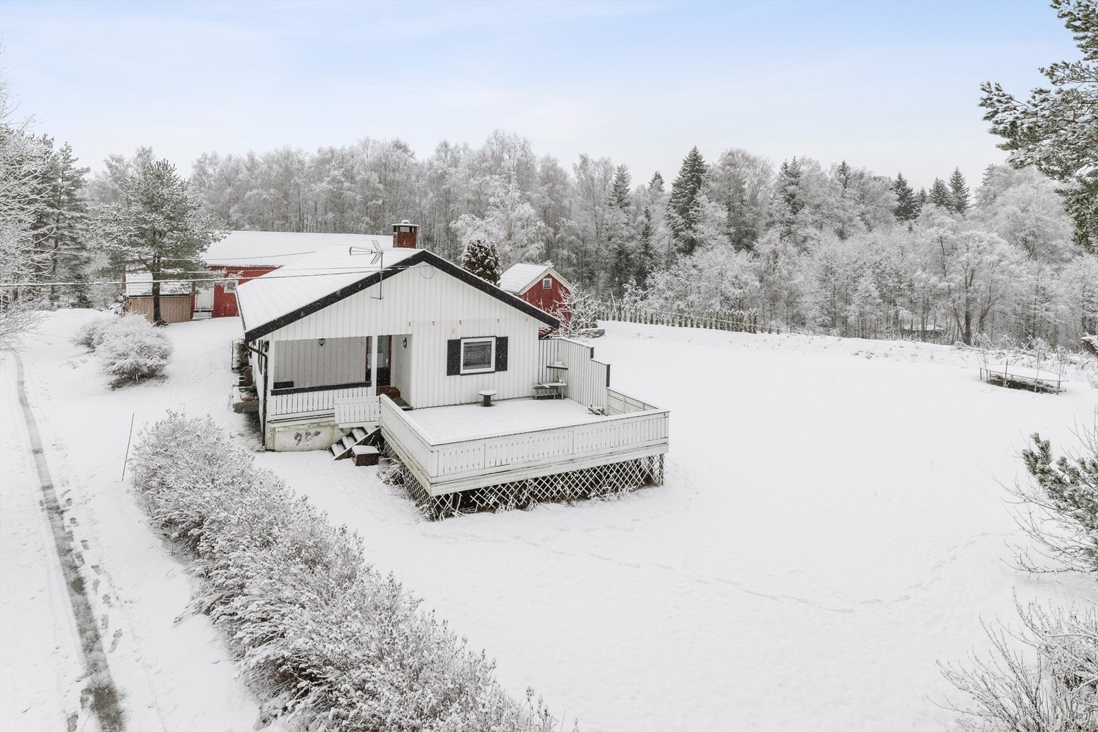 Malin Bruer v/DNB Eiendom har gleden av å presentere Fetveien 1425! Galleribilde