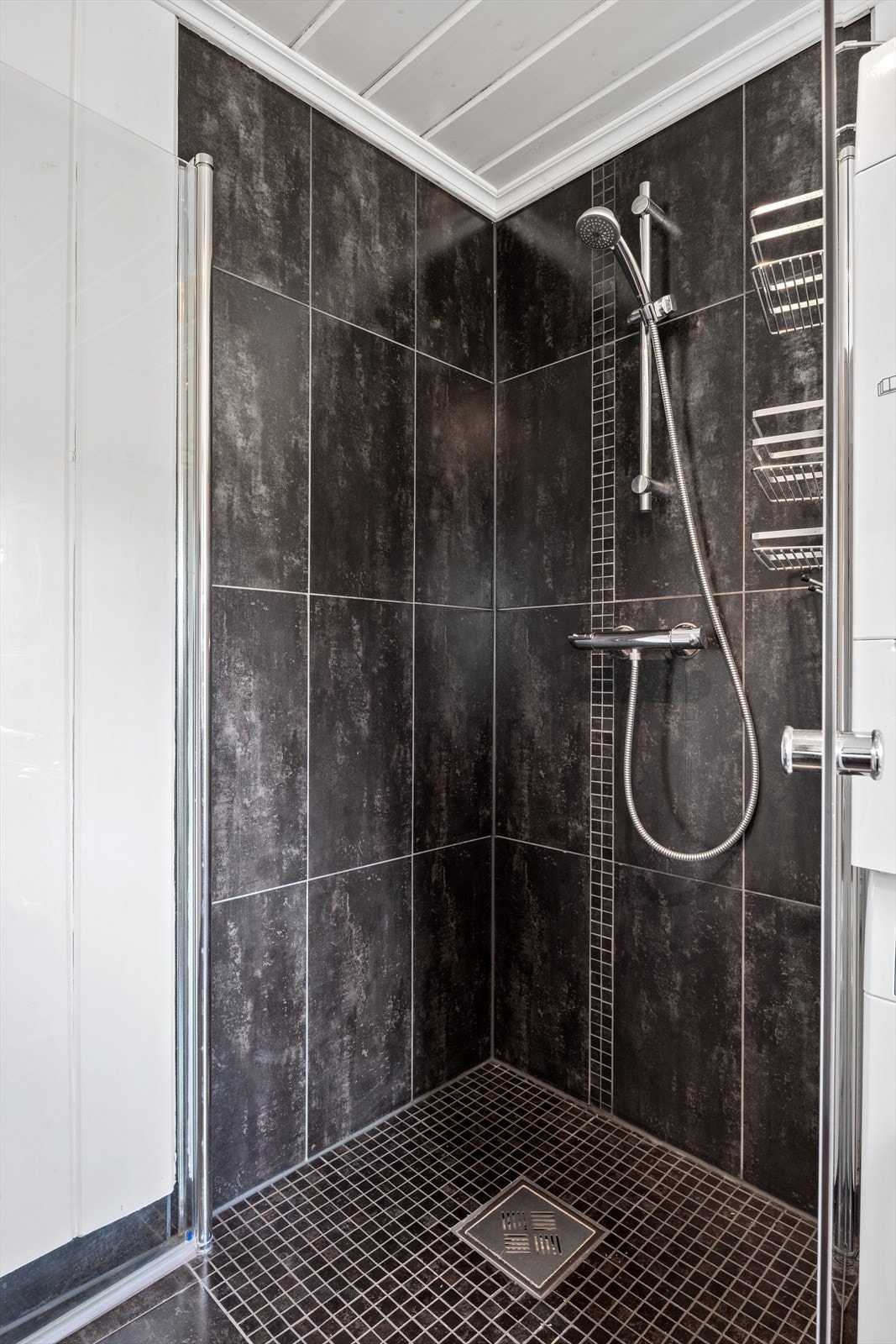 Bad i 1. etasje Galleribilde