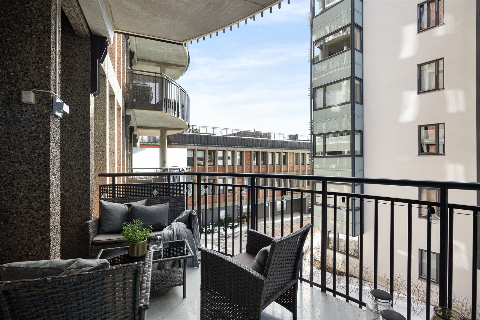 Arealeffektiv, gjennomført og pen 1-roms sentralt på St. Hanshaugen Galleribilde