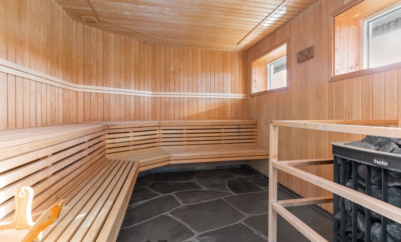 Sameiets felles badstu. Galleribilde