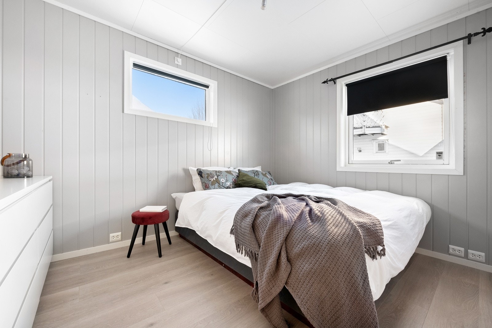 Soverom 1 av 5. Dette soverommet er på hovedplan. Galleribilde