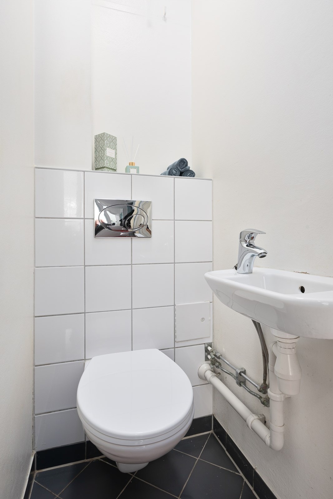 Separat toalett ble også pusset opp i 2010 Galleribilde