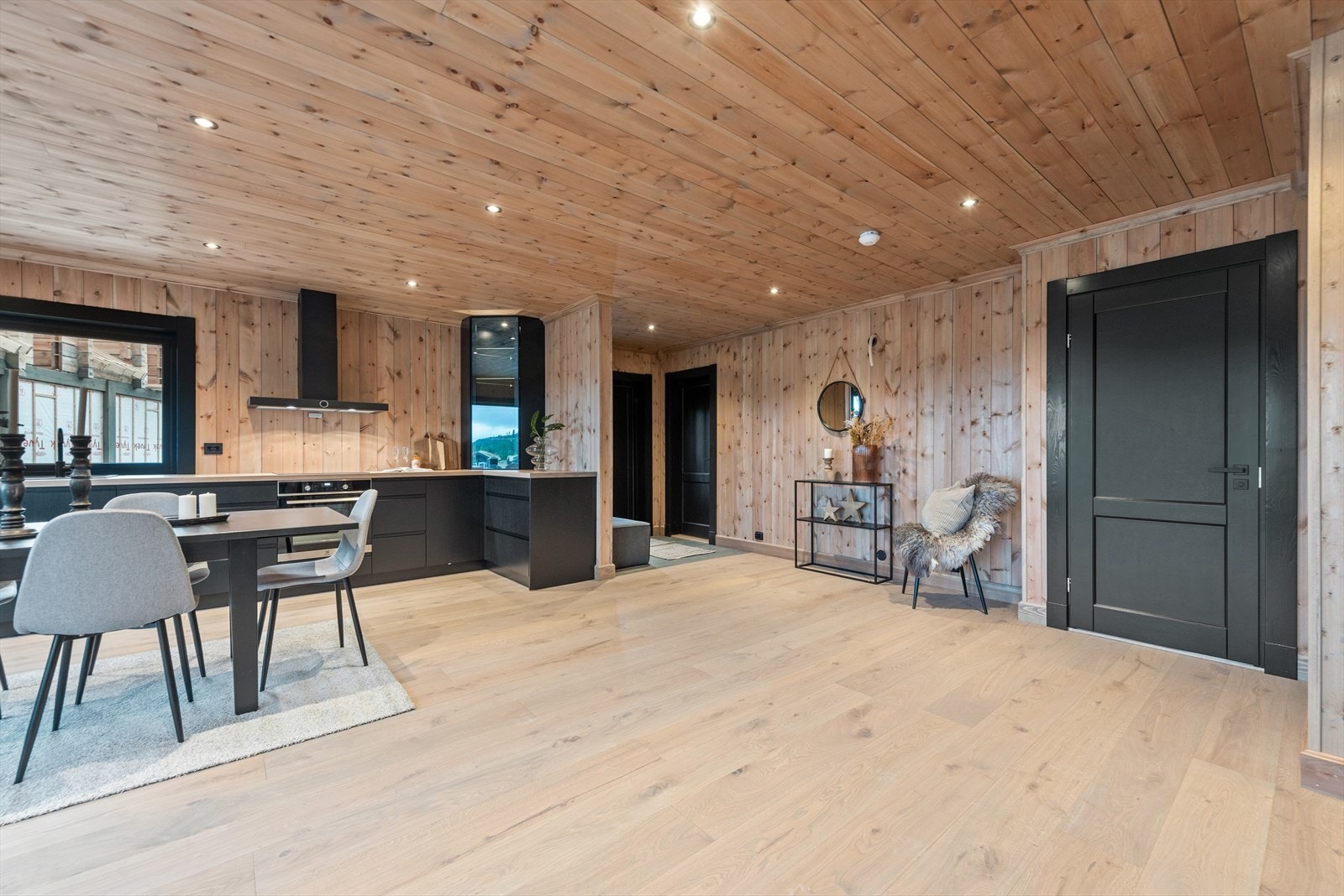 Det er flotte arbeidsforhold på kjøkkenet og perfekt for både en og to kokker. Galleribilde