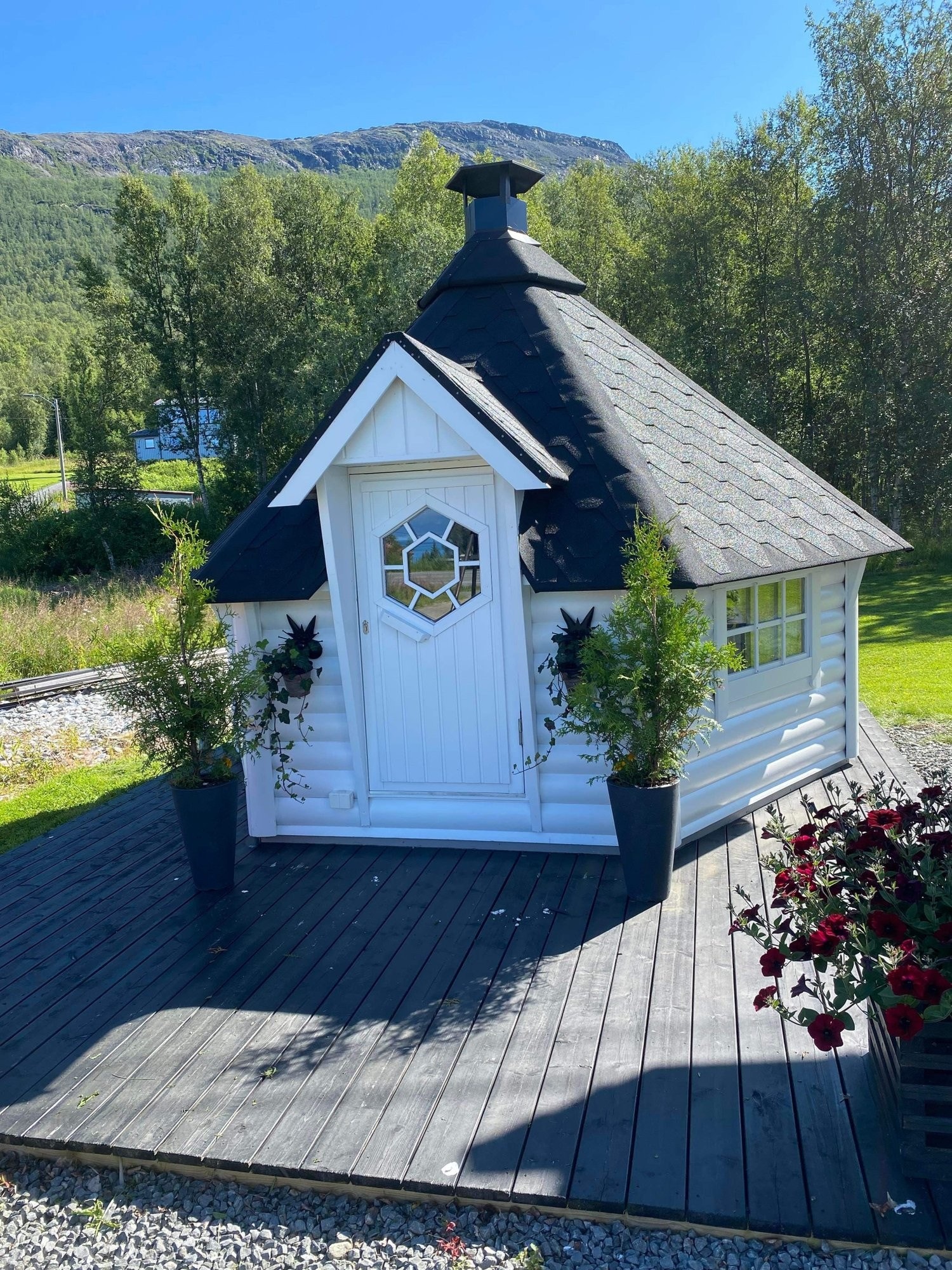 Grillhytte Galleribilde