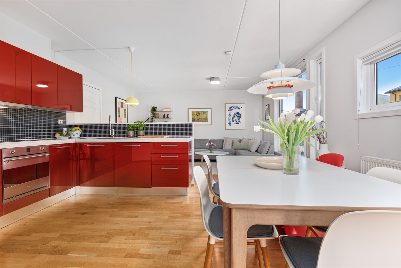 - Kjøkkeninnredningen er fra den eksklusive italienske produsenten Aster Cucine - Galleribilde