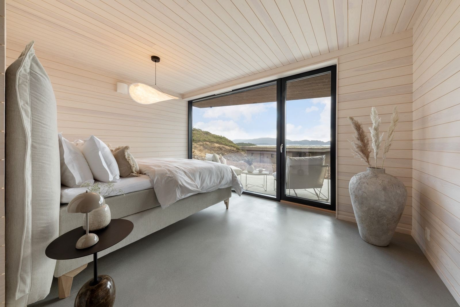 Hovedsoverommet med god plass til å bygge garderobeløsning Galleribilde